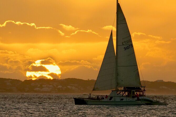 2 Hour Champagne Sunset Cruise from Grace Bay, Providenciales (Adult Only) - Why This Grace Bay Sunset Cruise Works So Well