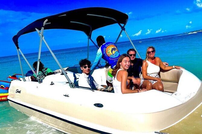 2-Hours Private Charter Tour in Turks and Caicos - The second hour: island time with Iguana Island, sand bars, and shipwrecks