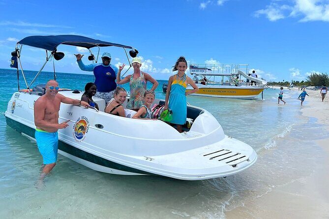 2-Hours Private Charter Tour in Turks and Caicos - Price and value: the $899 per person question