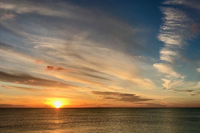3 hour Glow Worm Sunset Cruise from Providenciales - Drinks and snacks: the vibe on board and the “party cruise” factor