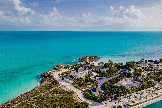 3-Hour Private Island Tour in Providenciales - A 3-hour private island tour that gives you bearings fast
