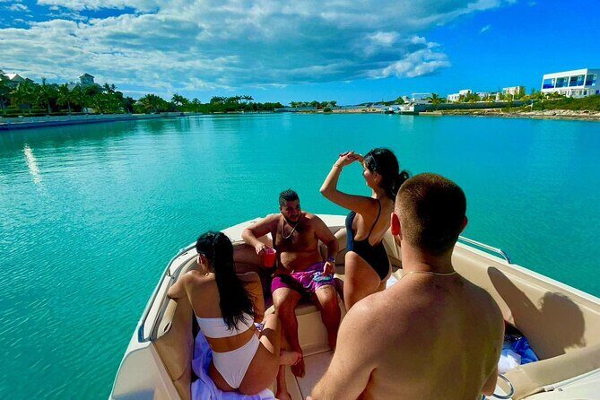 3 Hours Private Charter Tour Turks and Caicos - Key highlights at a glance