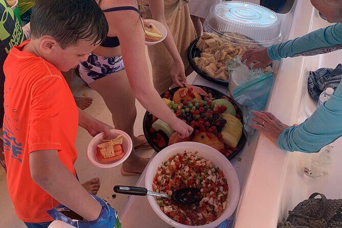 3hr Seaside Scavenger hunt - Your 3-hour plan: cays, shell searching, and a food finish