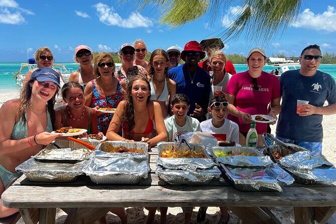 6HR-Provo Cays exploration with Lunch in Gracebay - Boat Comfort, Transfers, and the Crew Vibe