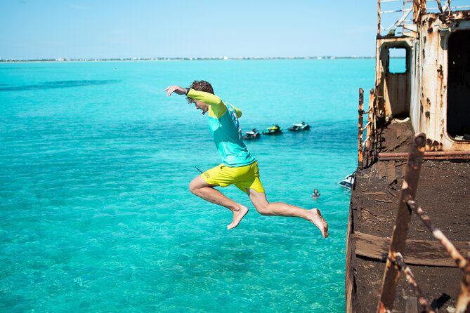 Abandoned Shipwreck Jet Ski Tour - The 1-hour experience: fast fun with a calm-water payoff
