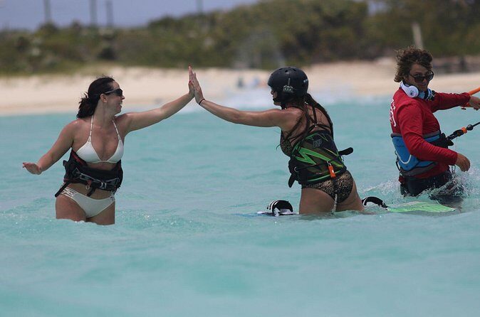 Bring A Friend Kiteboarding Lesson - The instructors: the difference between trying and actually learning