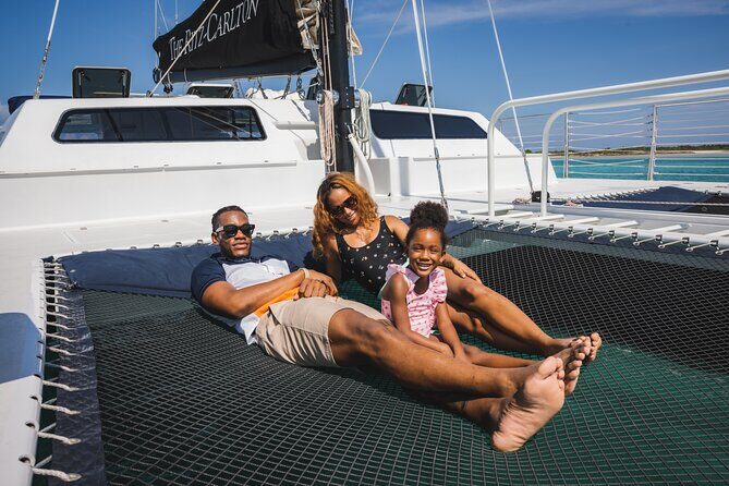 Deluxe Half-Day Snorkel Sail on Lady Grace Luxury Catamaran - Food and open bar: lunch after snorkeling, not before