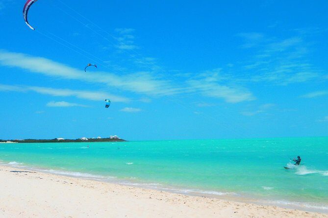 Fast-Track Kiteboarding Camp: Best for Beginners - Timing, low tide, and where to meet
