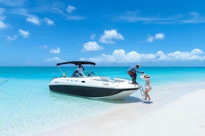 Full day 7hours- beach bbq, snorkel, Iguana island, half moon bay pine cay, Fun! - Key points before you go