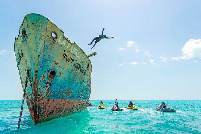 Ghost Freighter Seafari ( abandoned shipwreck) - Meeting Point at Caribbean Cruisin (TCI Ferry): Your Start Matters