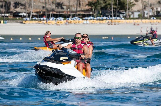 Jet Ski Fest in Turks and Caicos Islands - Safety and guiding: what you can expect on the water