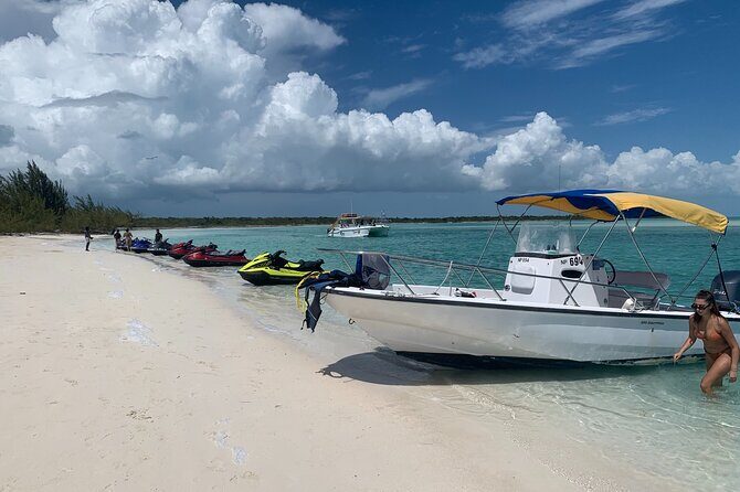 Lunch Seafari to pristine cays, shipwreck and lunch at TIKI BAR - Stop 2: Leeward Beach Views, Ghost Ship Energy, and Prince’s House