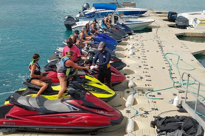 Lunch Seafari to pristine cays, shipwreck and lunch at TIKI BAR - Getting Started at Leeward Settlement (RV67+R5) and Your Safety Briefing