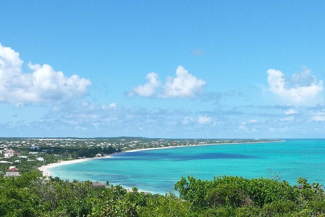 N&G Providenciales Island Tours of Turks and Caicos - Your Half-Day Route: Beaches, Rock Carvings, and Real-World History