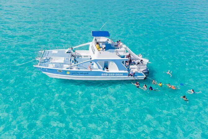 Private 4-Hour Catamaran Tour from Providenciales in Turks and Caicos - Your Crew and Boat Rhythm: Why Service Matters on a 4-Hour Trip
