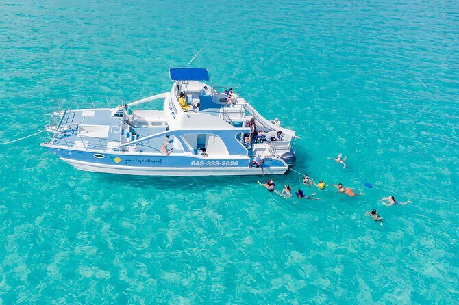 Private 7-Hour Catamaran Tour in Turks and Caicos - Morning Setup: Meeting at Grace Bay and Getting Out at 9:00
