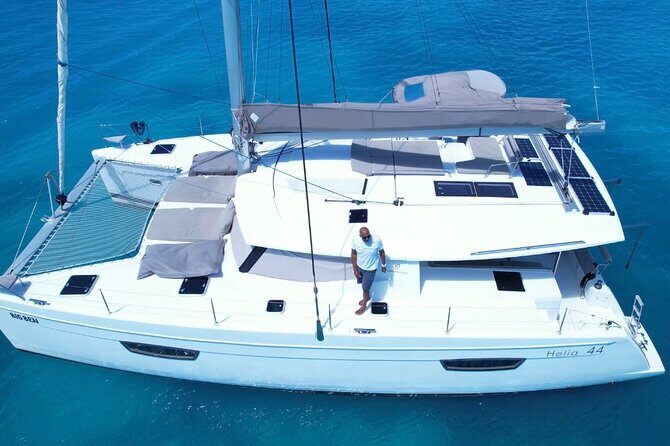 Private Afternoon Tour Catamaran 44 Big Ben - Pine Cay: deserted beach time and easy water enjoyment