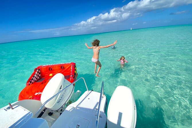 Private Boat Island Hopping & Snorkeling in Turks & Caicos 4Hrs - Price and value: $1,199 for up to 6 people