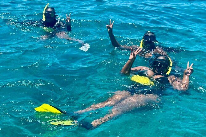 Private Boat Tour with Snorkeling and Beach BBQ - Private Charter Around Providenciales: What the 4 Hours Feel Like