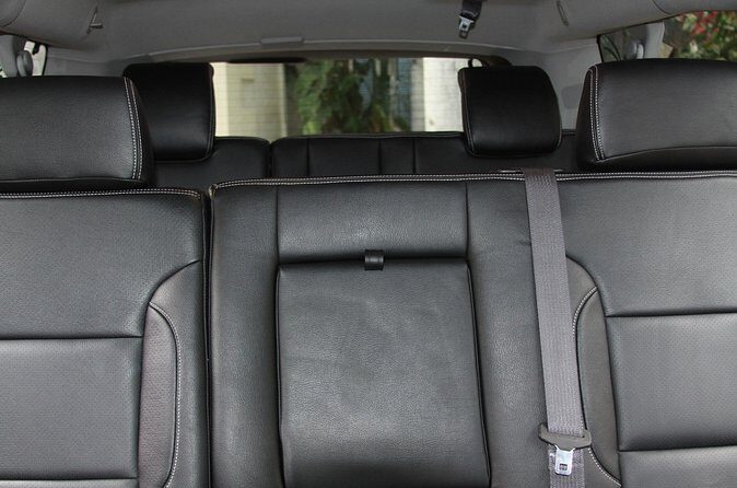 Private Luxury SUV Airport Transfer (Round-Trip) - Price and value for groups up to 6: what you’re really paying for