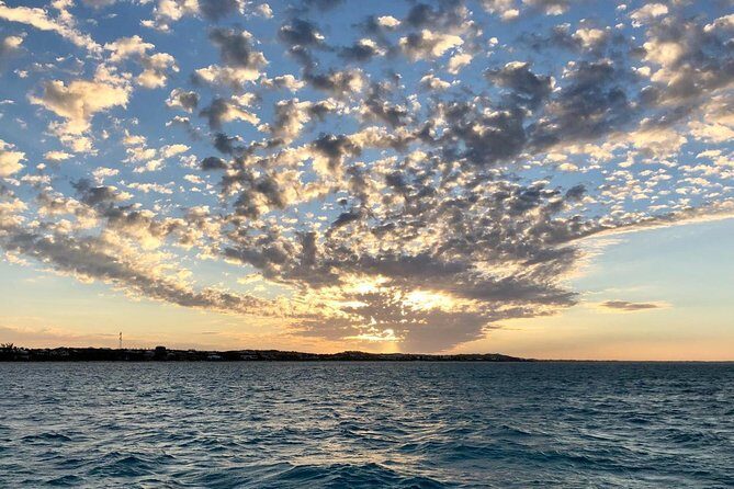 Private Sunset Cruise in Grace Bay - Music, photos, and that captain-led personal touch